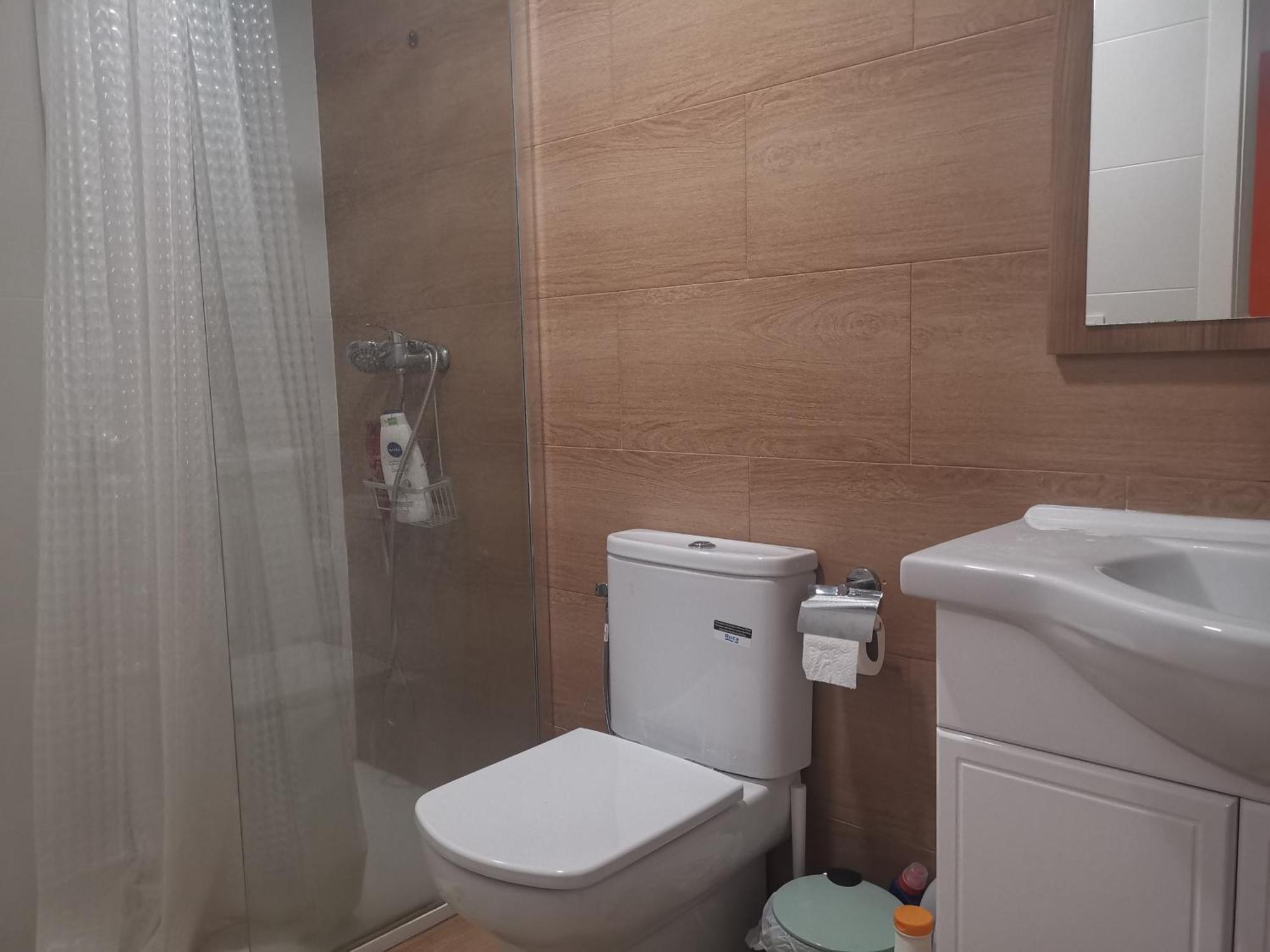 Mirador 2 Del Mercado Central - Habitacion Con Bano Privado En El Centro De La Ciudad Vella Valencia Ngoại thất bức ảnh