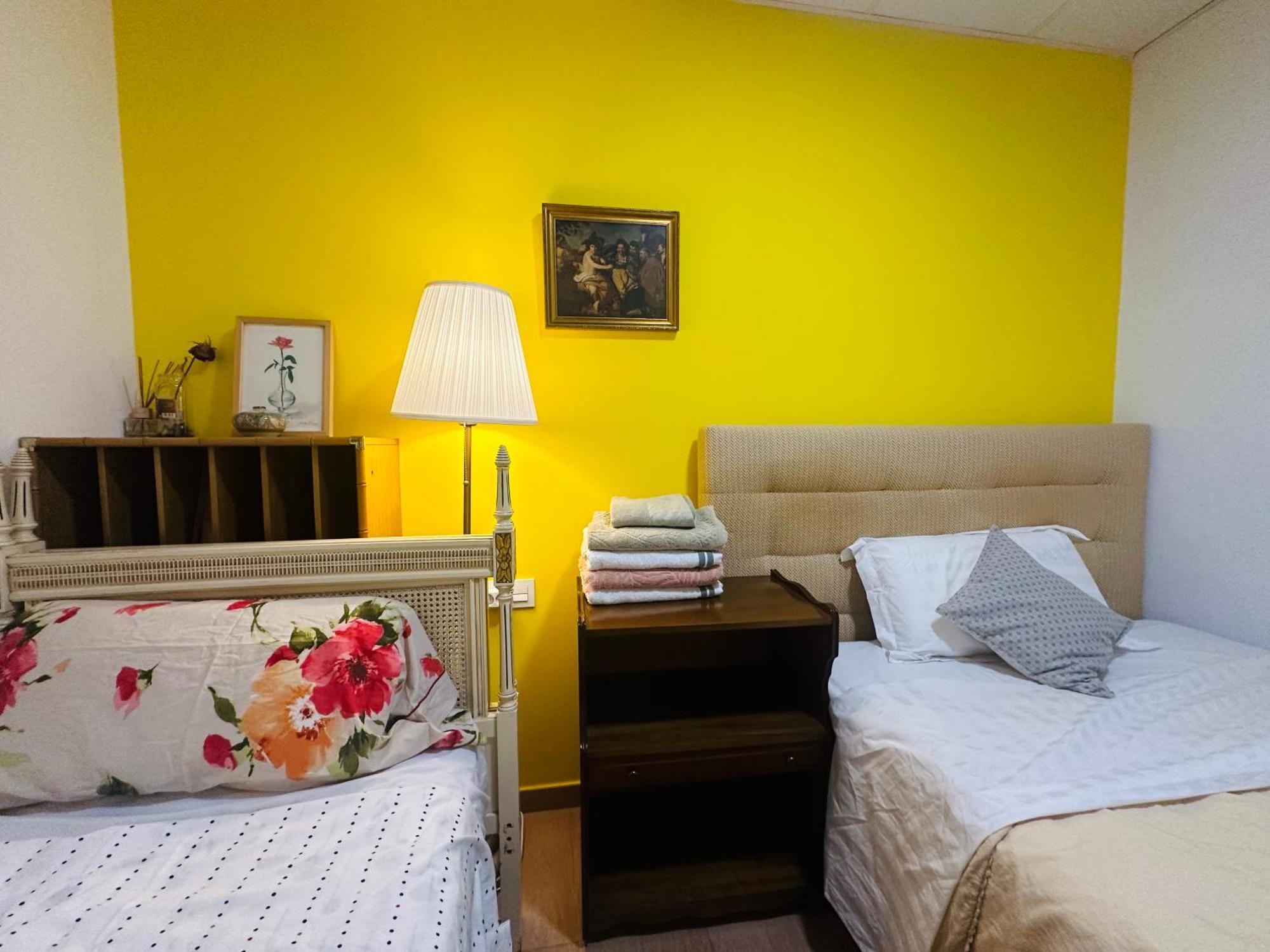 Mirador 2 Del Mercado Central - Habitacion Con Bano Privado En El Centro De La Ciudad Vella Valencia Ngoại thất bức ảnh
