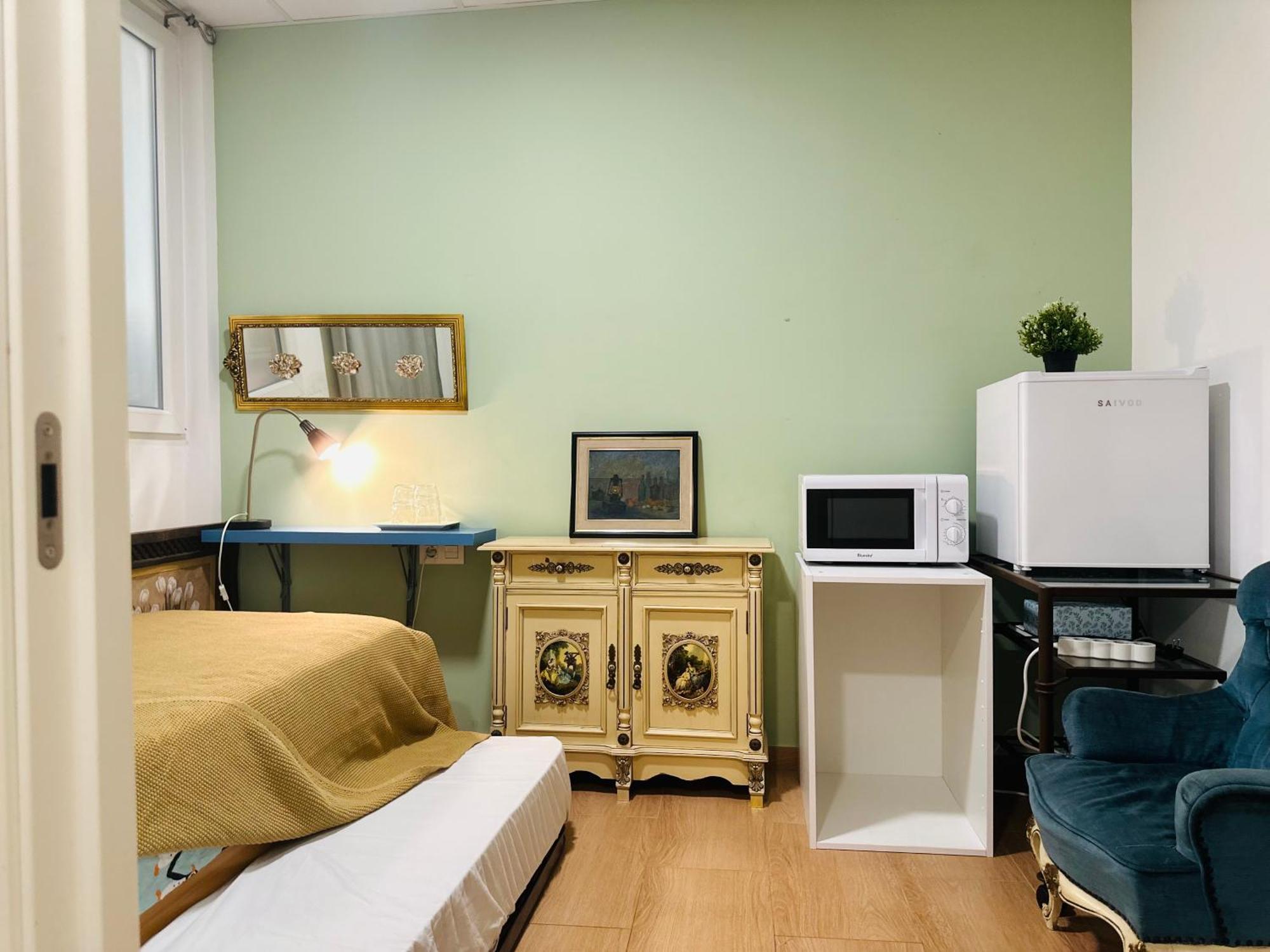 Mirador 2 Del Mercado Central - Habitacion Con Bano Privado En El Centro De La Ciudad Vella Valencia Ngoại thất bức ảnh