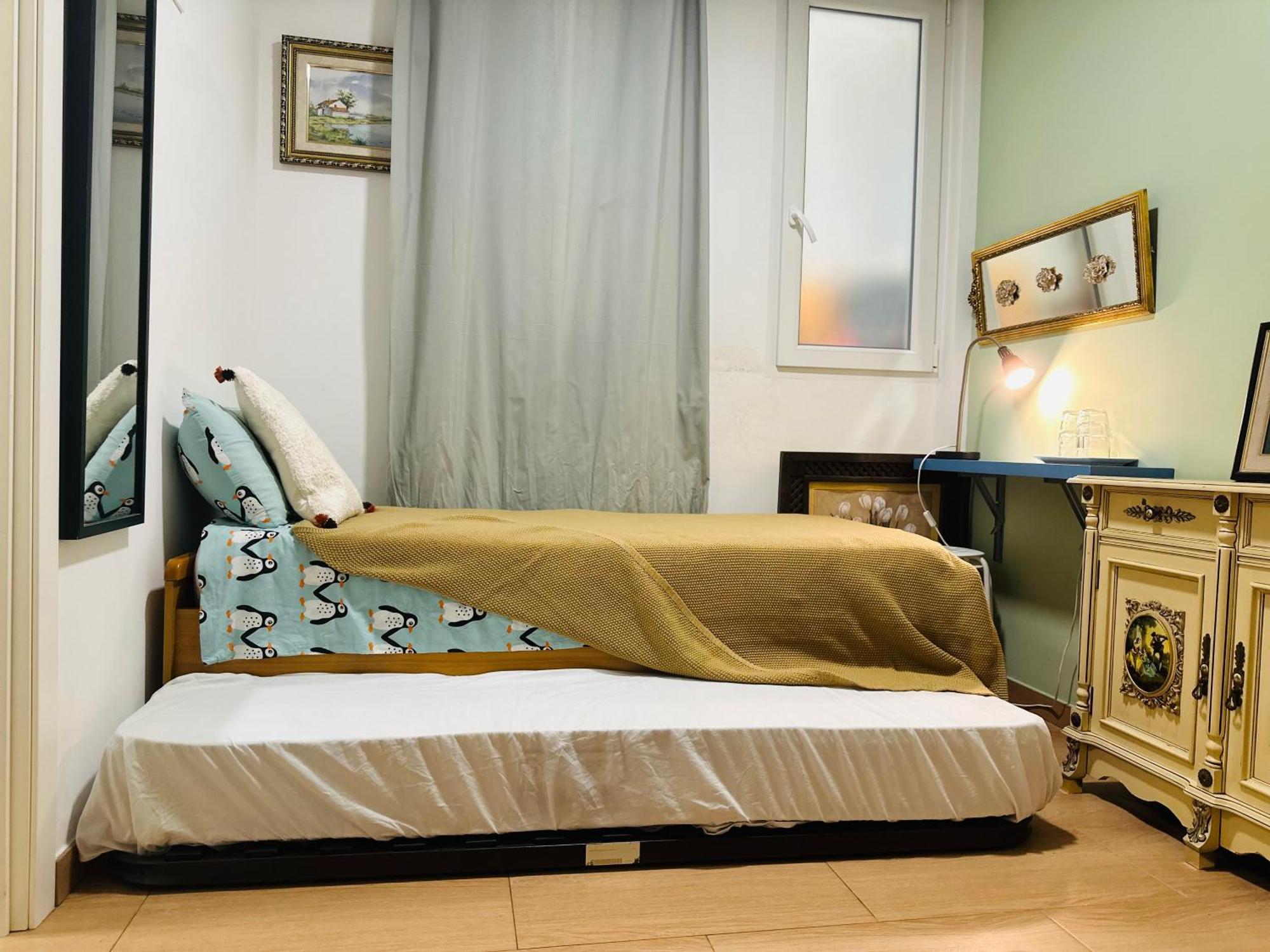 Mirador 2 Del Mercado Central - Habitacion Con Bano Privado En El Centro De La Ciudad Vella Valencia Ngoại thất bức ảnh